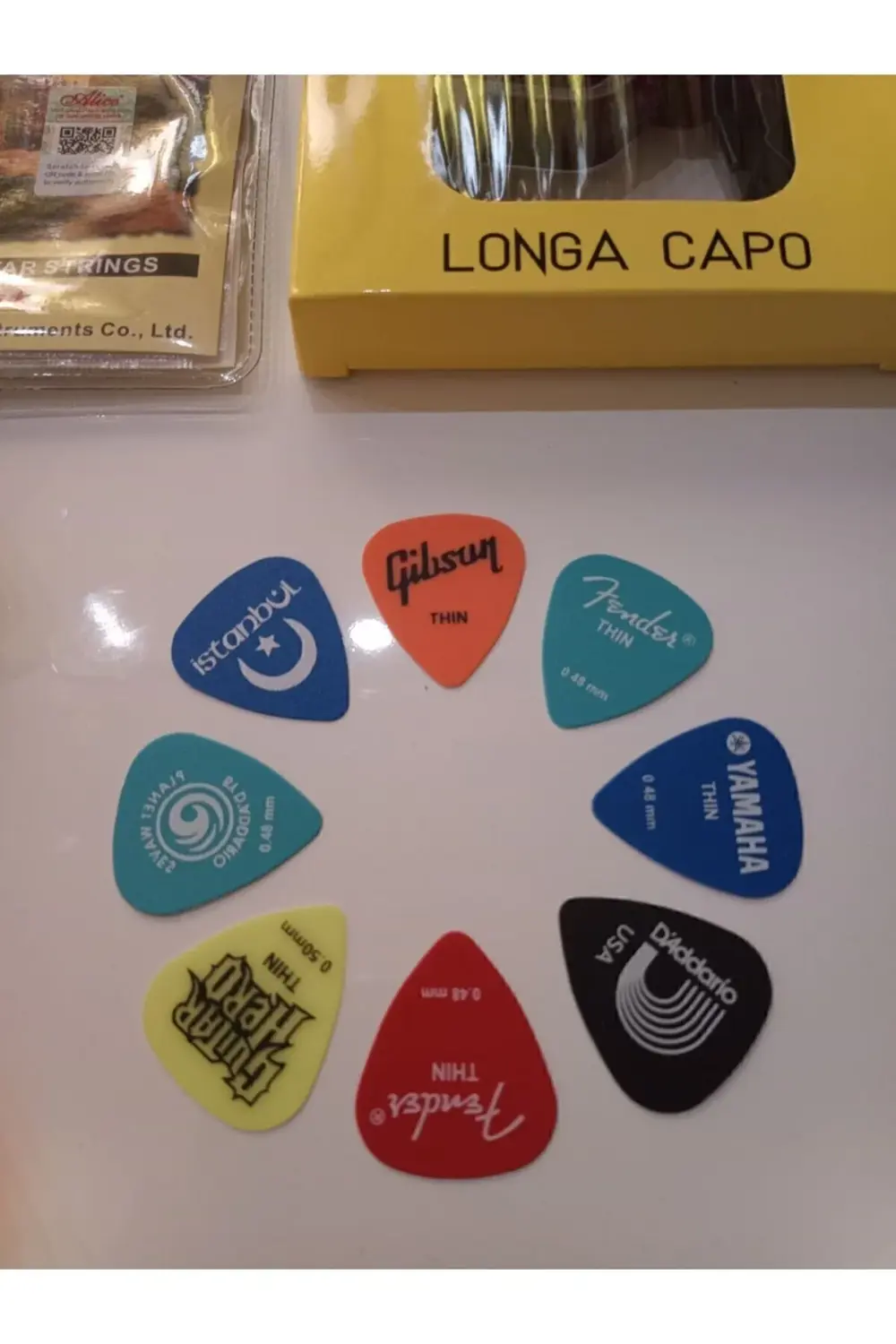 Klasik Gitar Teli A-106 + PENA SETİ + BURGU ÇEVİRİCİ + GİTAR KAPO