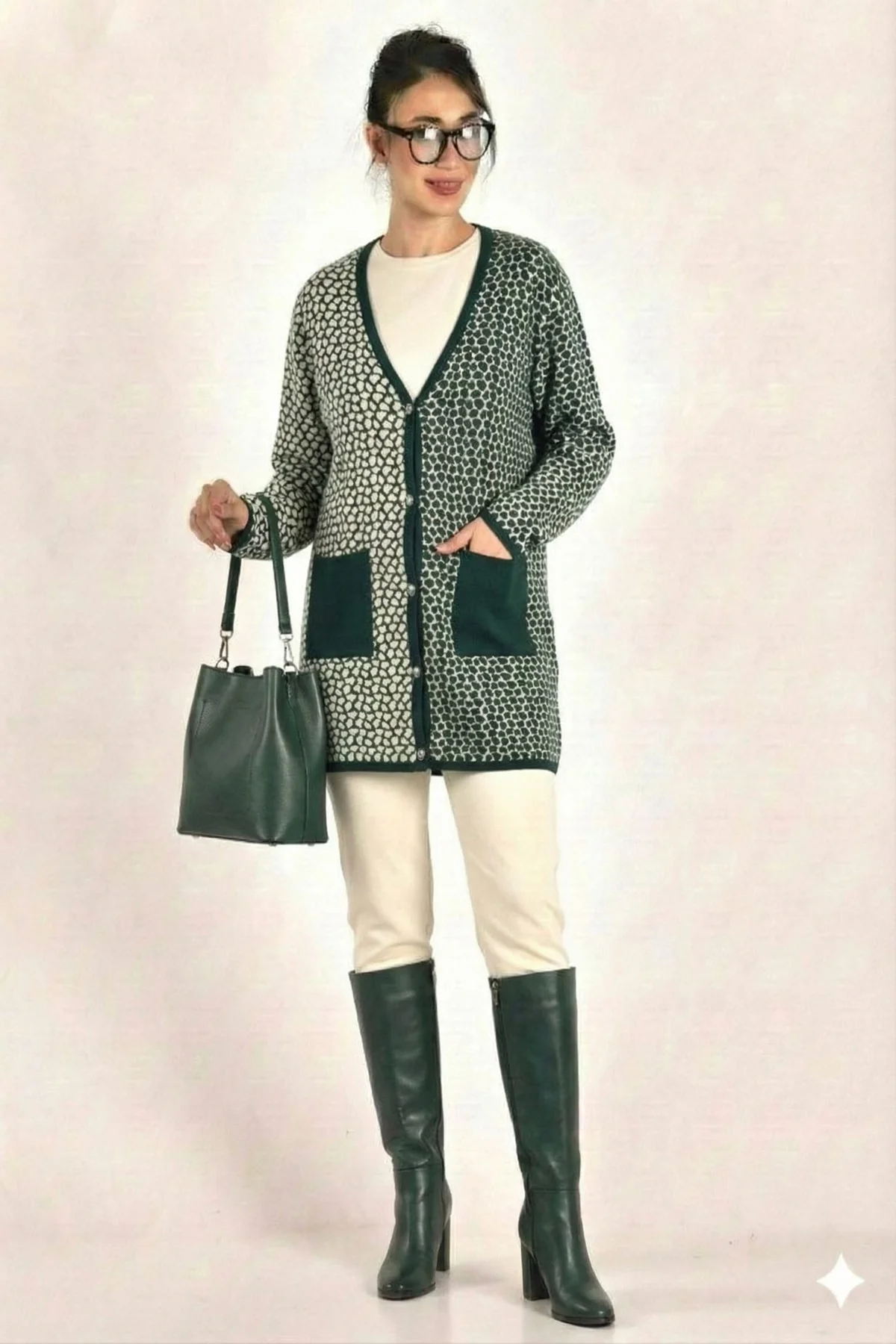KLASİK LEOPAR DESEN TRİKO CEKET