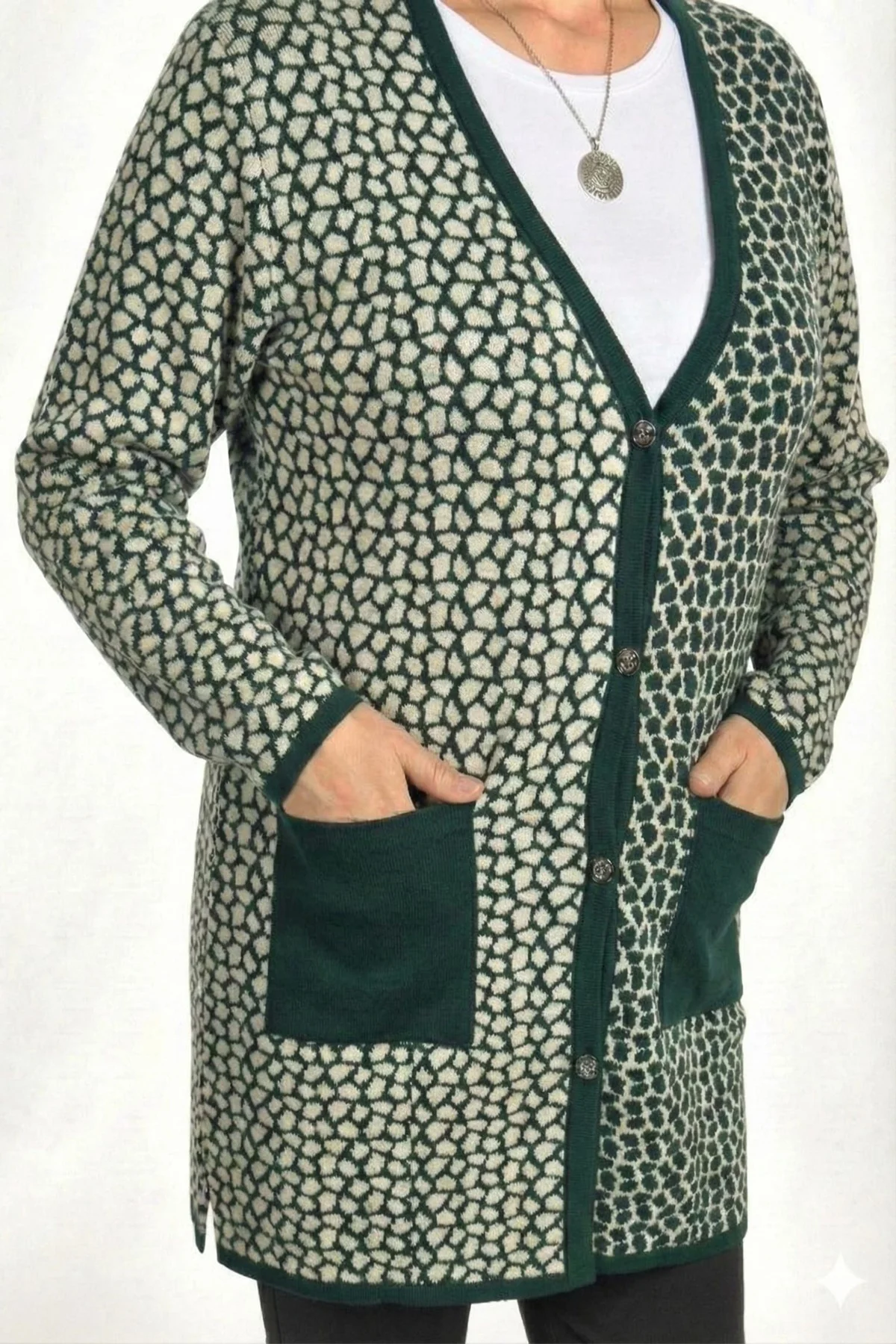 KLASİK LEOPAR DESEN TRİKO CEKET