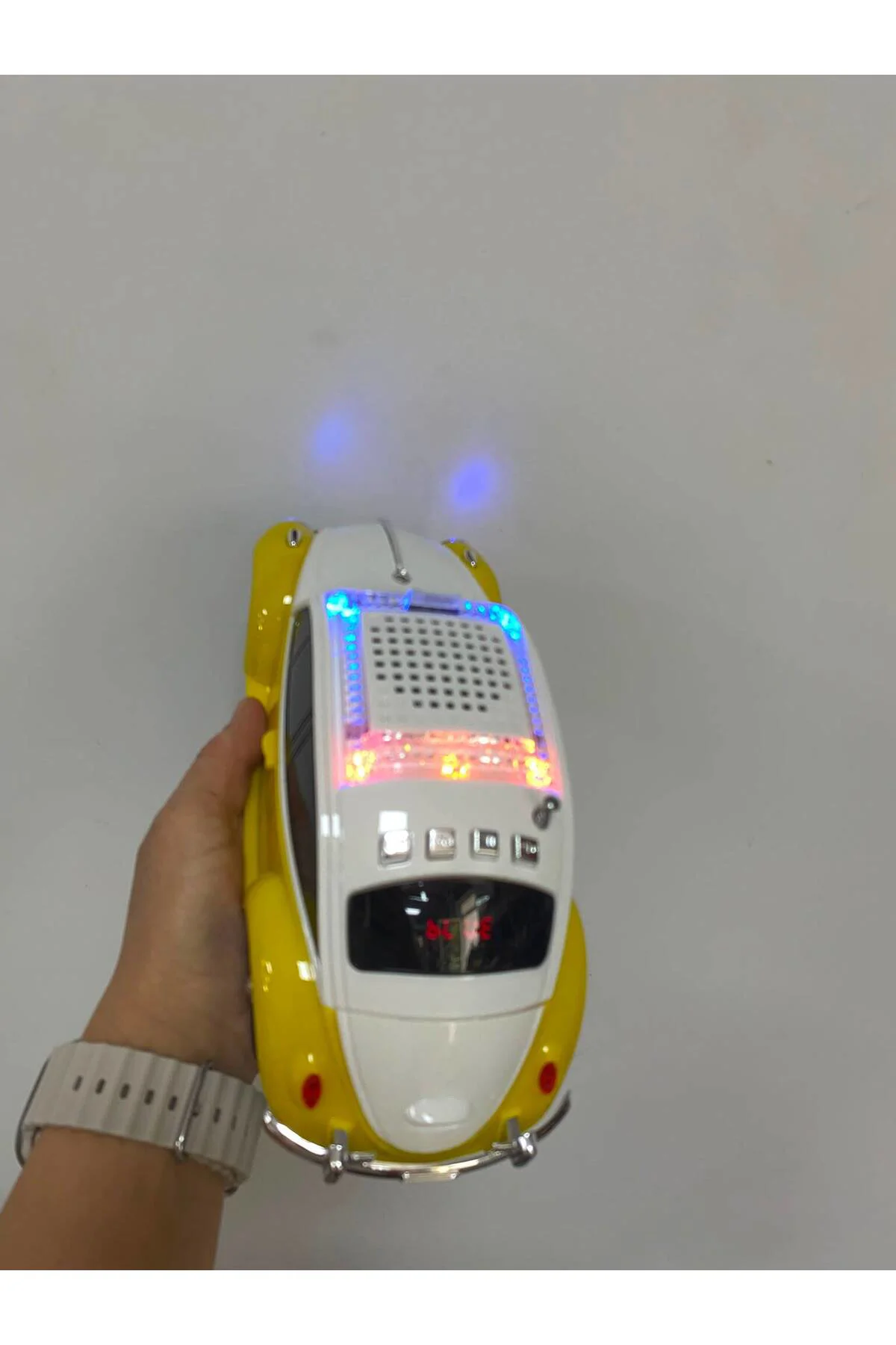 Klasik Oyuncak Araba Müzik Çalar Bluetooth Hoparlör Usb Müzik Çalar Tf Aux Sd kart Giriş Fm Radyo 26x10cm Fiyatı, Yorumları ve Özellikleri