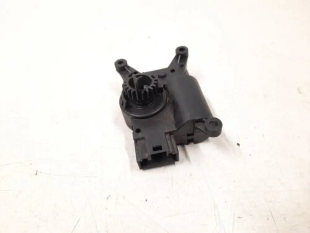 Klima Yönlendirme Motoru (VW Orjinal)(5Q0907511K)(AUDI SKODA)