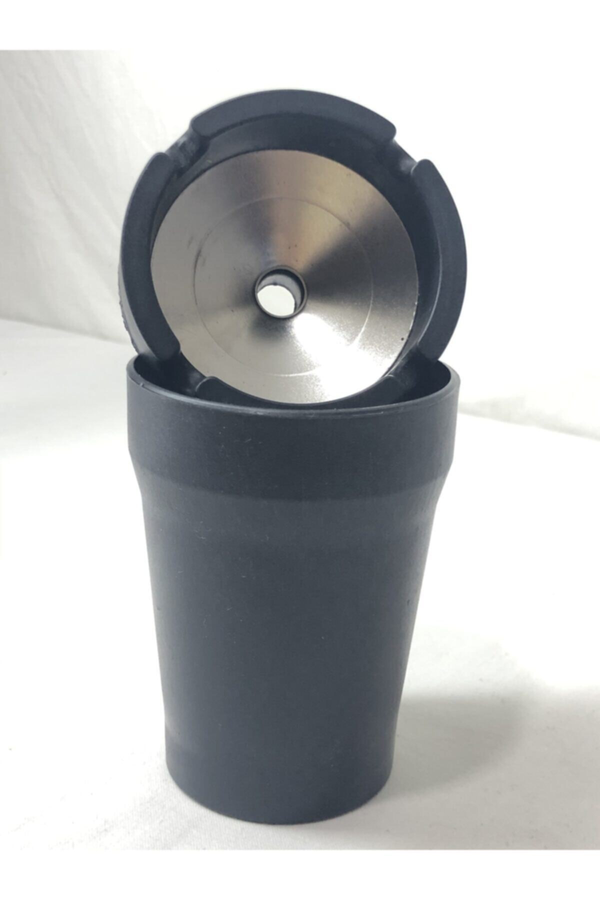 Kokusuz Siyah Küllük Kokuyu Ve Dumanı Içine Hapseder Özel Tasarım