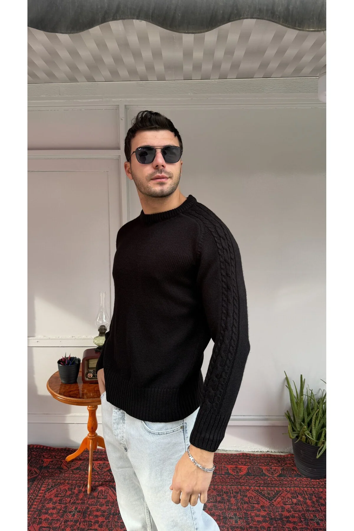 Kol Örgülü Triko