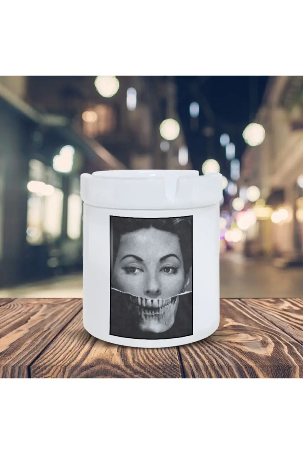 Kolaj Küllük Iskelet Suratlı Kadın Baskılı Kül Tablası K-174