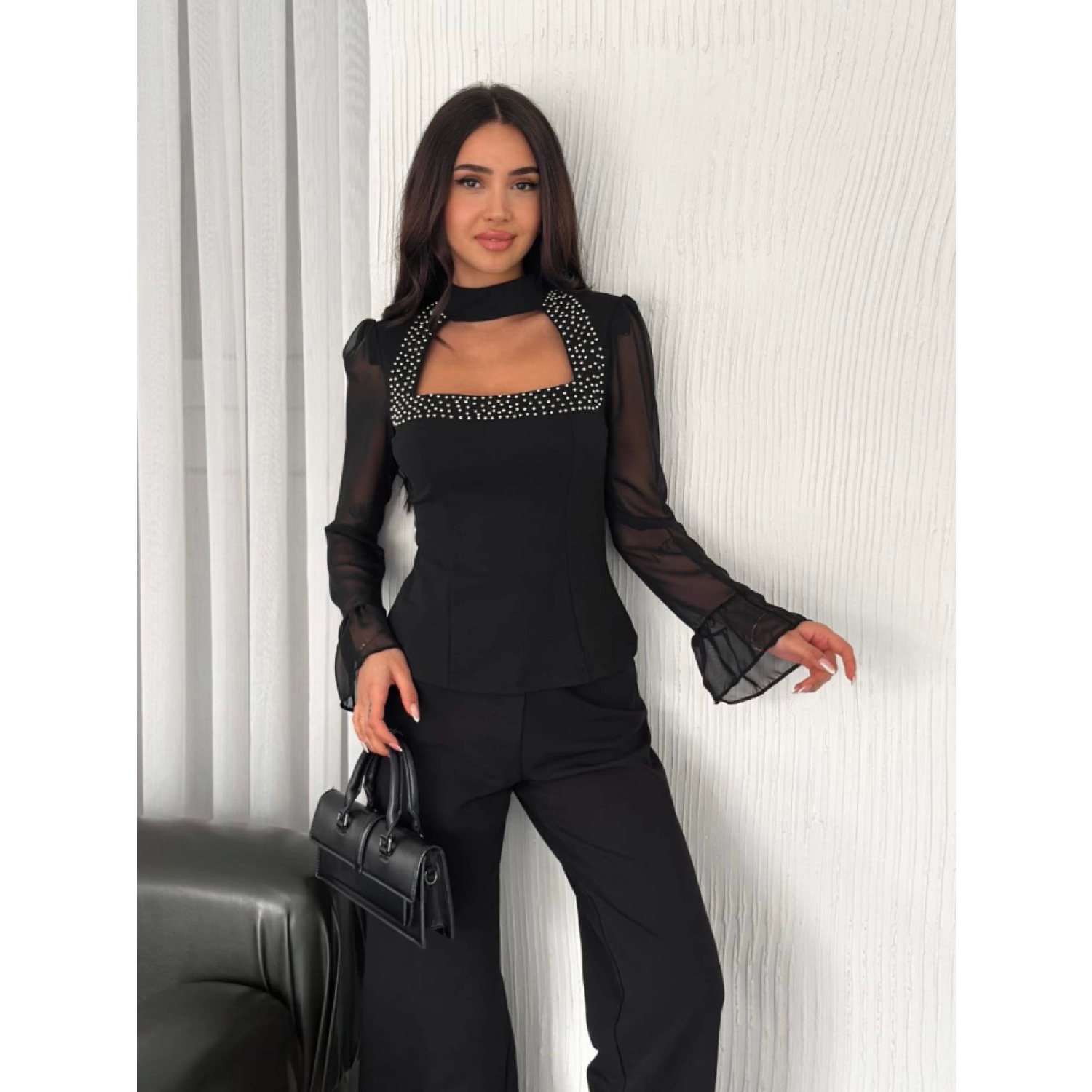 Kolları Şifon Göğüste İnci Lucky Life Kadın Boncuk Detaylı Bluz - Kolları Şifon Göğüste İnci Lucky Life Kadın Boncuk Detaylı Bluz -