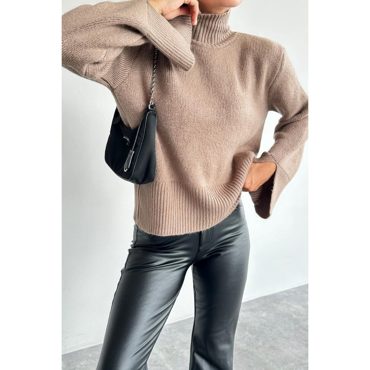 Kolları Yırtmaçlı Triko Kazak - Vizon