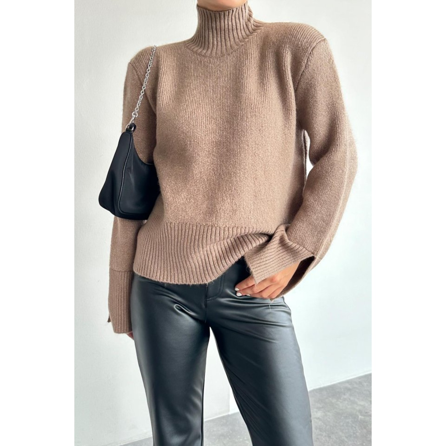 Kolları Yırtmaçlı Triko Kazak - Vizon