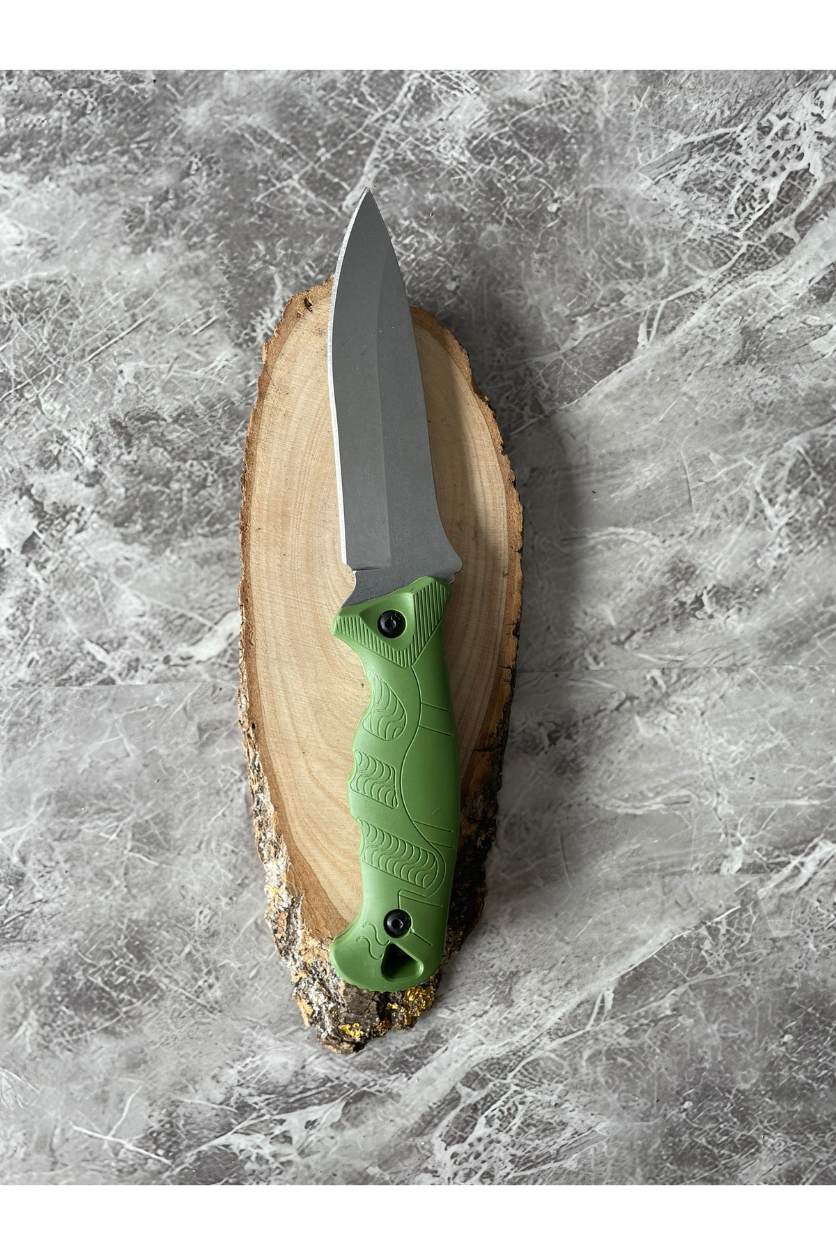 Kompakt Yeşil Kabzeli El Yapımı Kılıflı Kamp ve Av Bıçağı – 24 cm