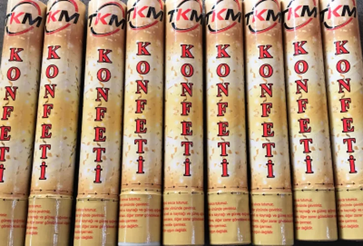 Konfeti Karnaval Metalik Renkli 30CM Konfeti Karnaval Metalik Renkli 30CM