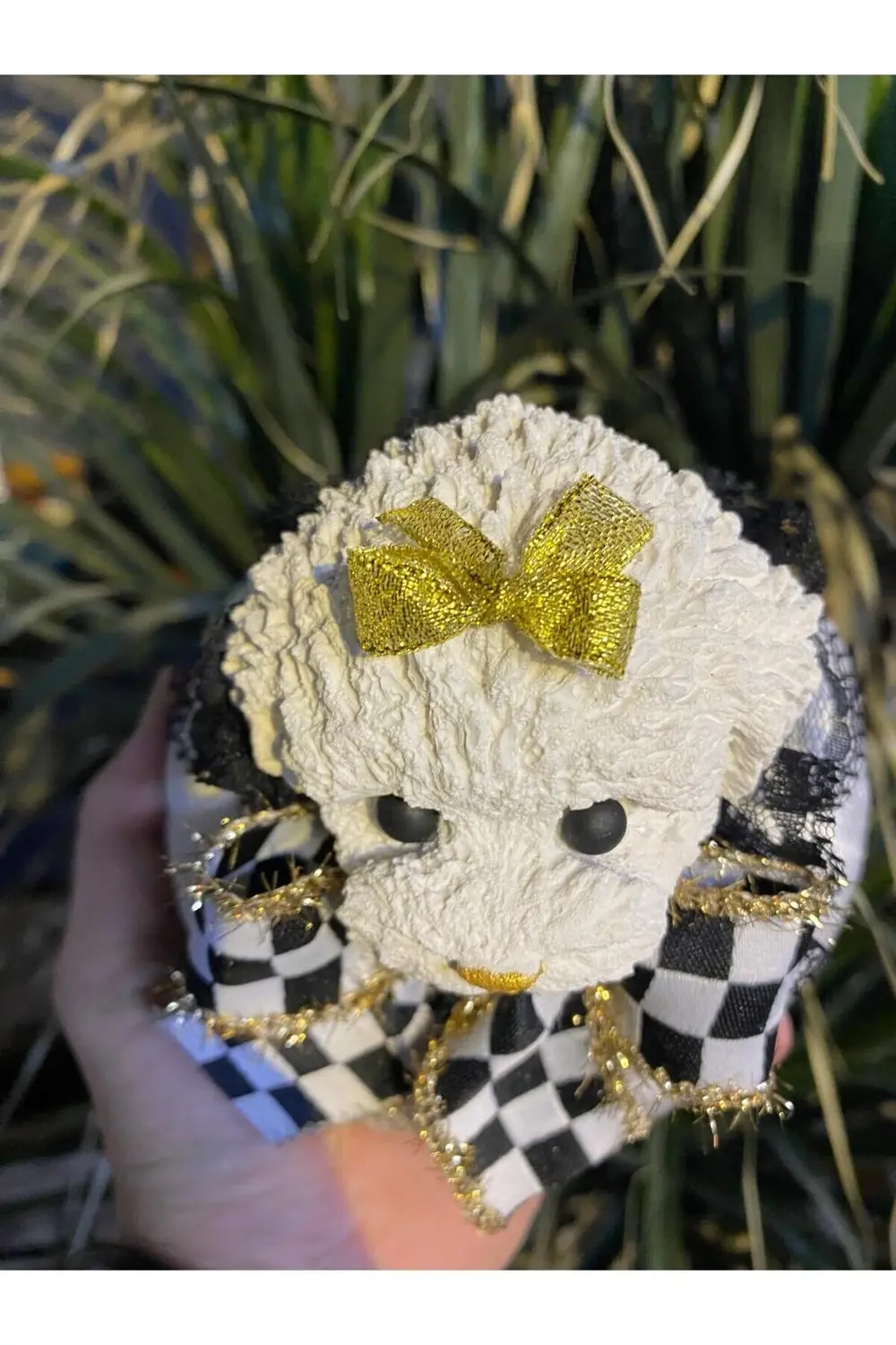 Elif Aksesuar Köpekli Kapı Stoperi Gold Fiyonklu