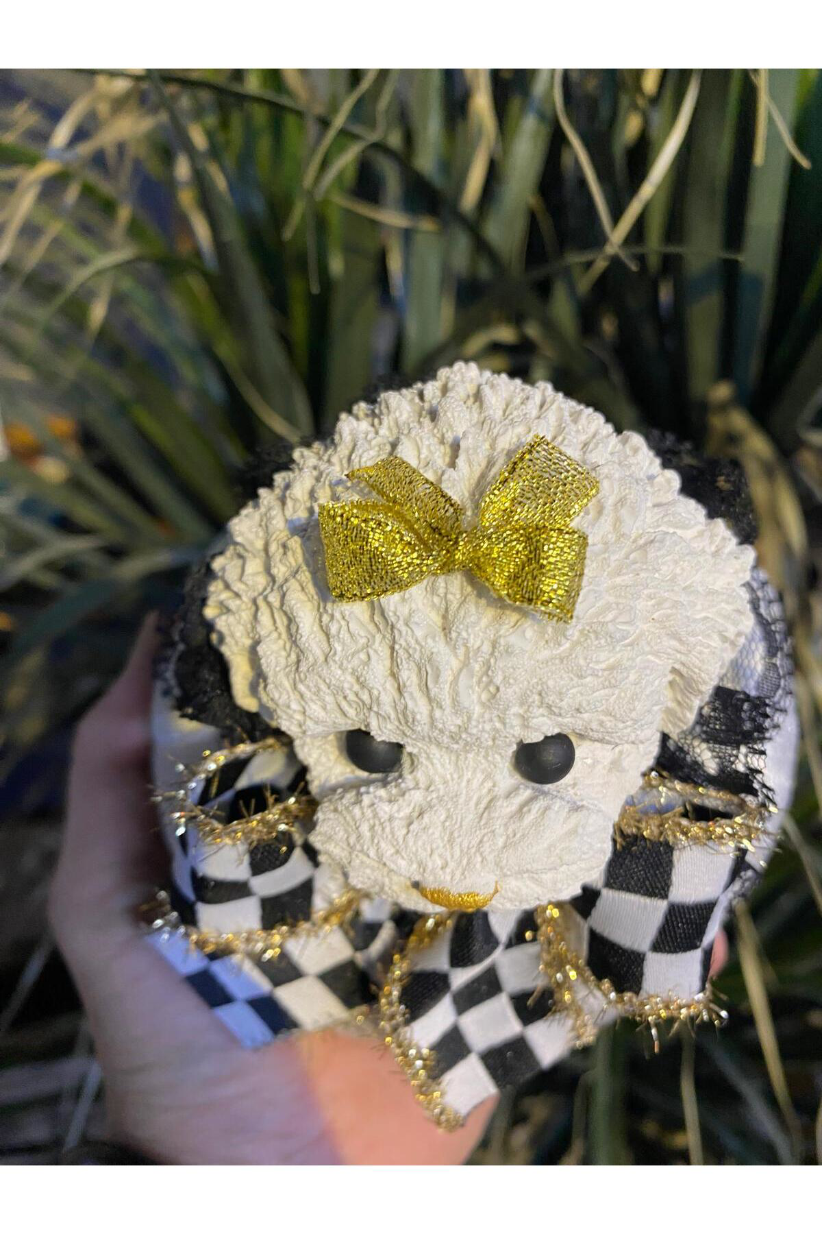 Elif Aksesuar Köpekli Kapı Stoperi Gold Fiyonklu