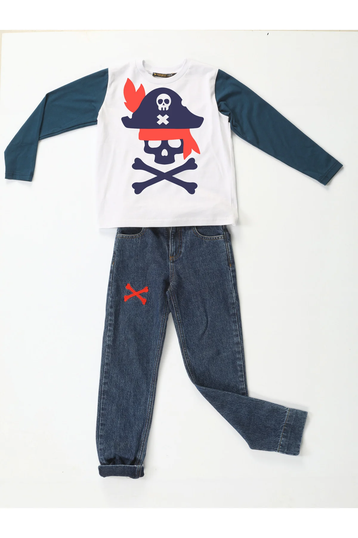 Korsan Denim Pantolon + T-shirt Takım