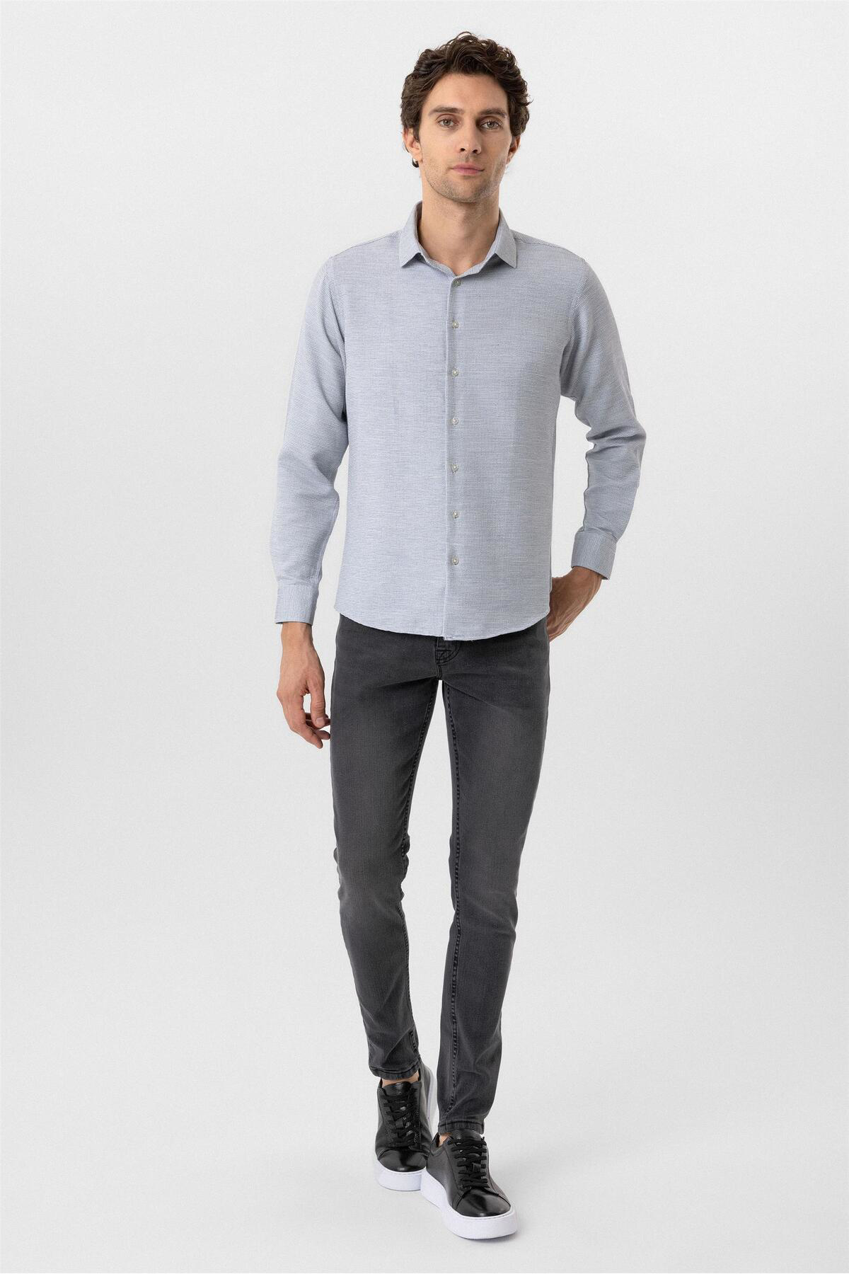 Süvari Köşeli Manşet Slim Armürlü Gömlek