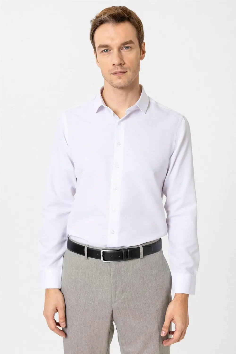 Köşeli Manşet Slim Armürlü Gömlek