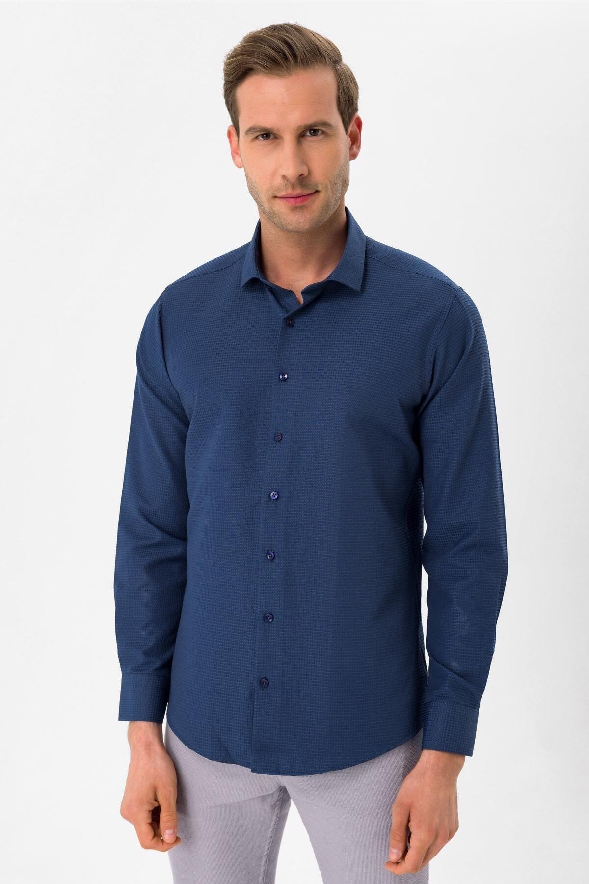 Süvari Köşeli Manşet Slim Kalıp Armürlü Gömlek