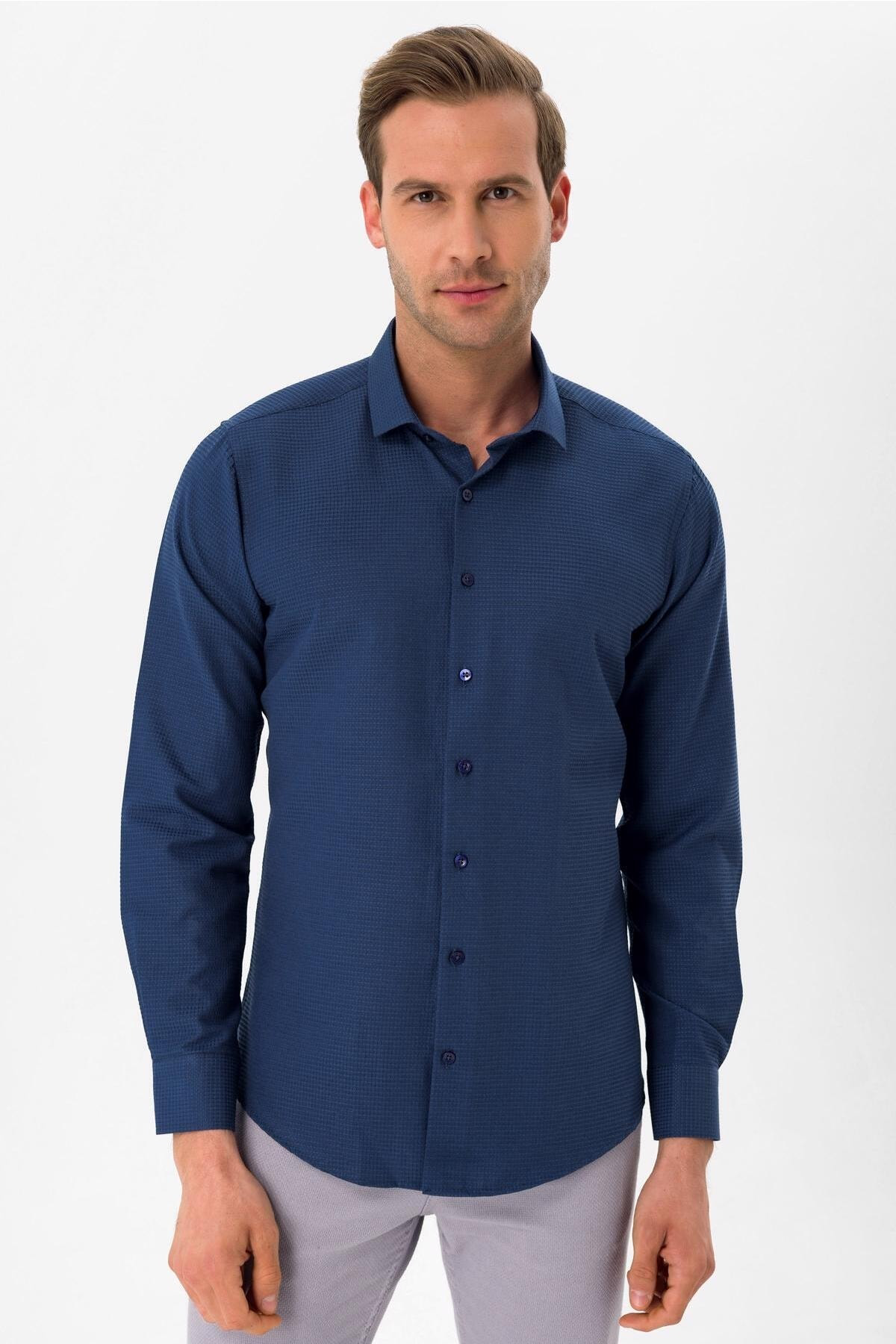 Süvari Köşeli Manşet Slim Kalıp Armürlü Gömlek