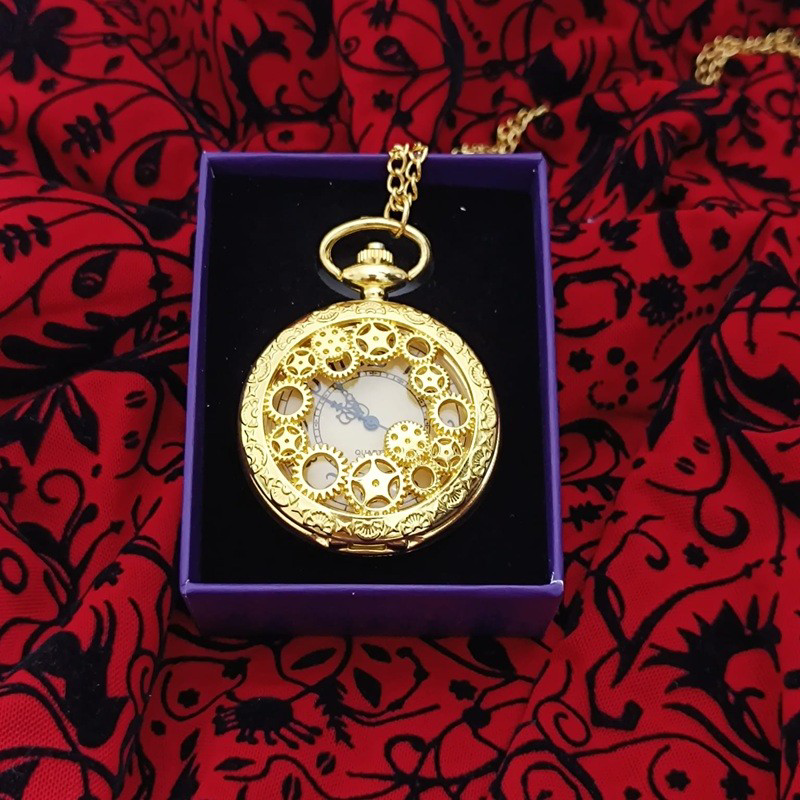 Stillove Köstekli Çarklı İşlemeli Gold Renk Cep Saati