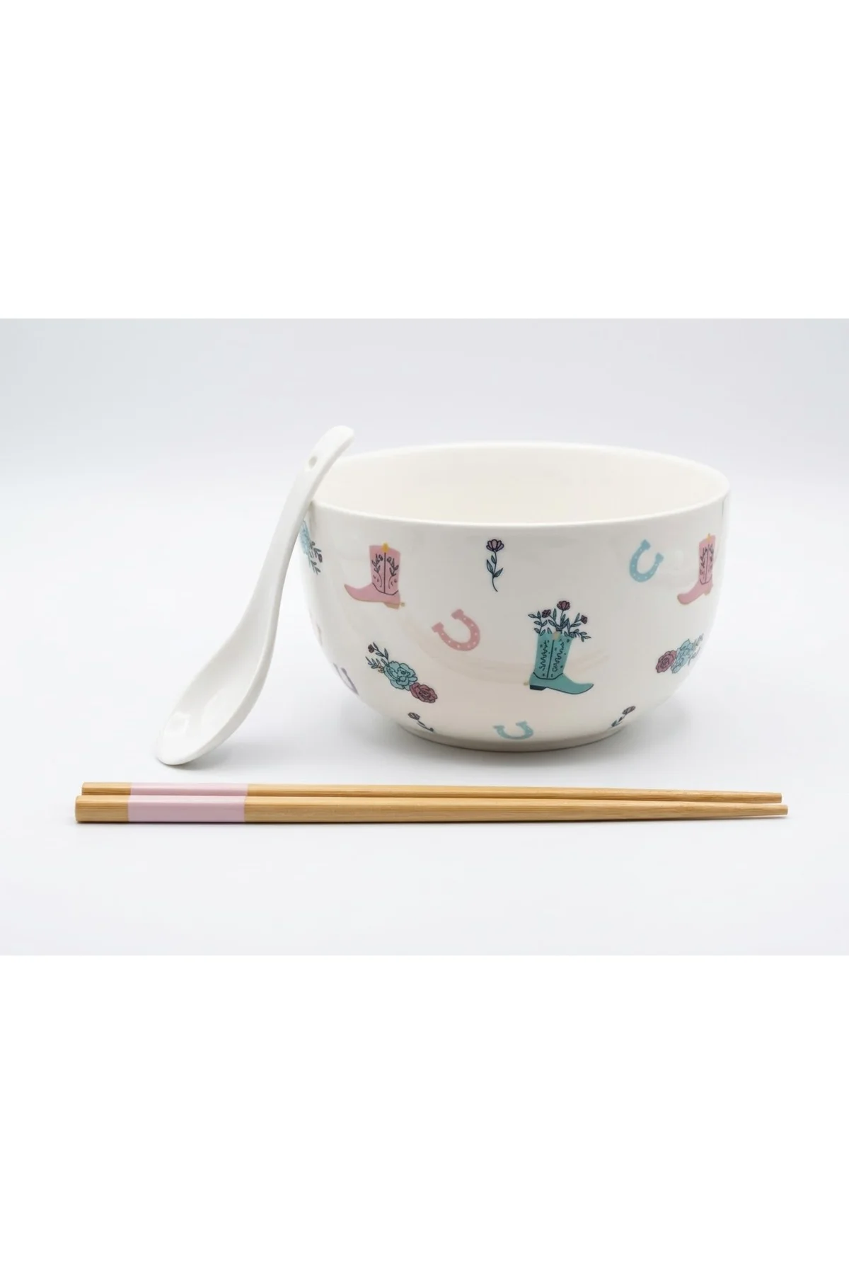 Kovboy Çizmesi Desenli Seramik Çorba/Ramen Kasesi Seti – Kaşık ve Chopstick dahil Kovboy Çizmesi Desenli Seramik Çorba/Ramen Kasesi Seti – Kaşık ve Chopstick dahil