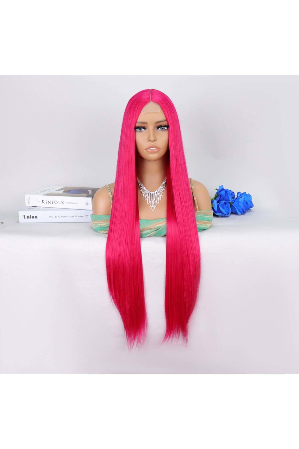 Defnada Koyu Pembe Ekstra Uzun Tül Peruk