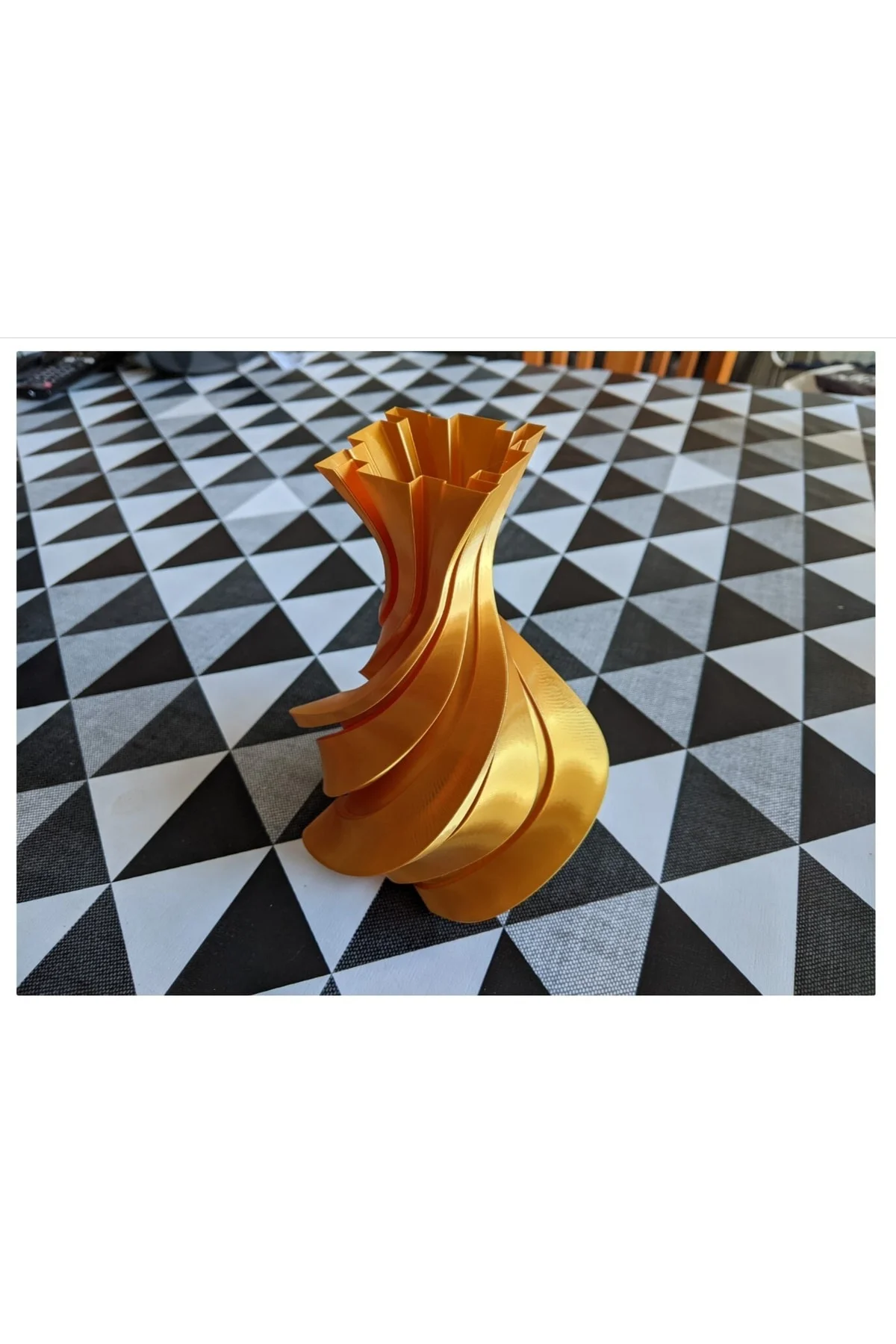 Kozmik Modern Dekoratif Vazo (1 Adet)