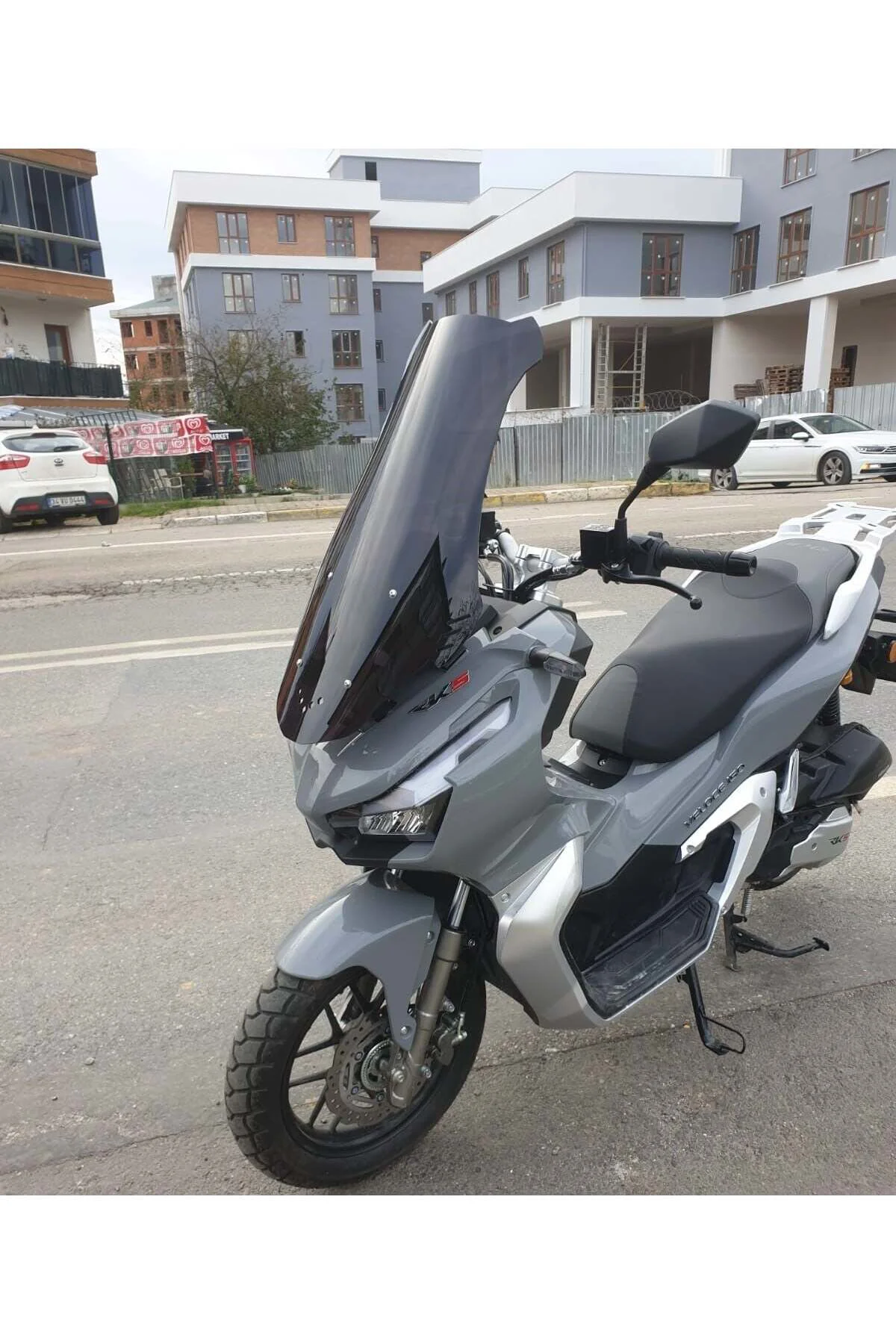 Kral Arneb 150 Ön Cam 2023-2026 Model 75cm Siyah Renkli 4mm UZUN