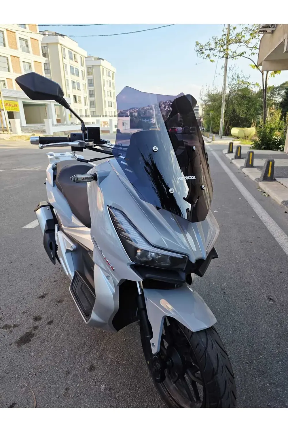 Kral Arneb 150 Siperlik Ön Cam 2023-2025 Model 49cm Siyah Renkli