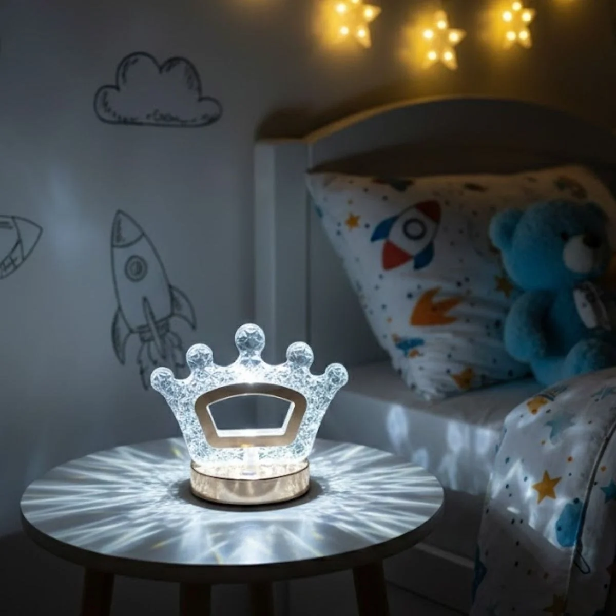 Kral Tacı Model Kristal Led Masa Lambası – Dokunmatik, 3 Renk Işık Modlu, Şarjlı Mini Dekoratif Gece Lambası Bx40 Fiyatı, Yorumları ve Özellikleri
