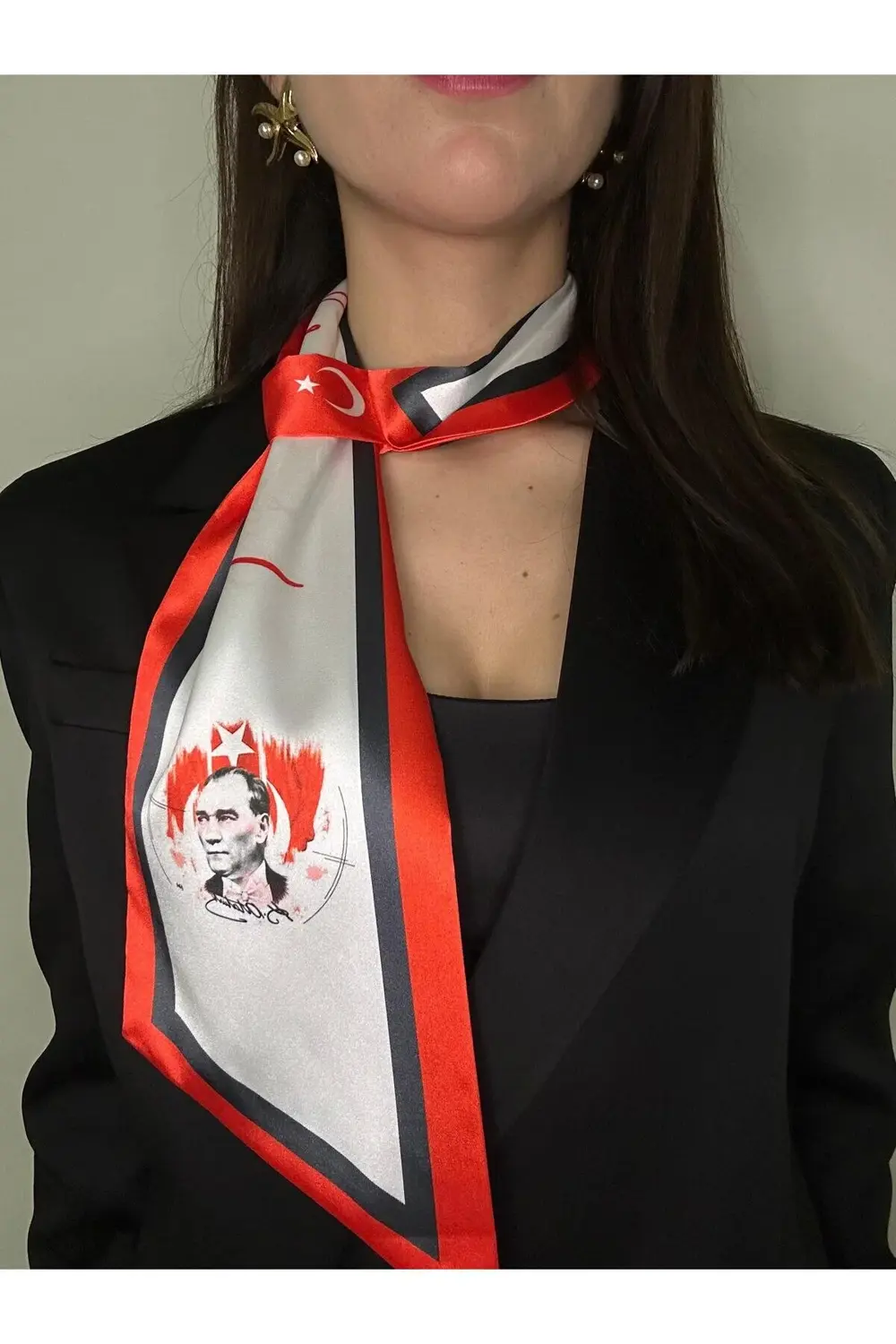 Kravat Eşarp Atatürk Fotoğraflı İmzalı Desenli