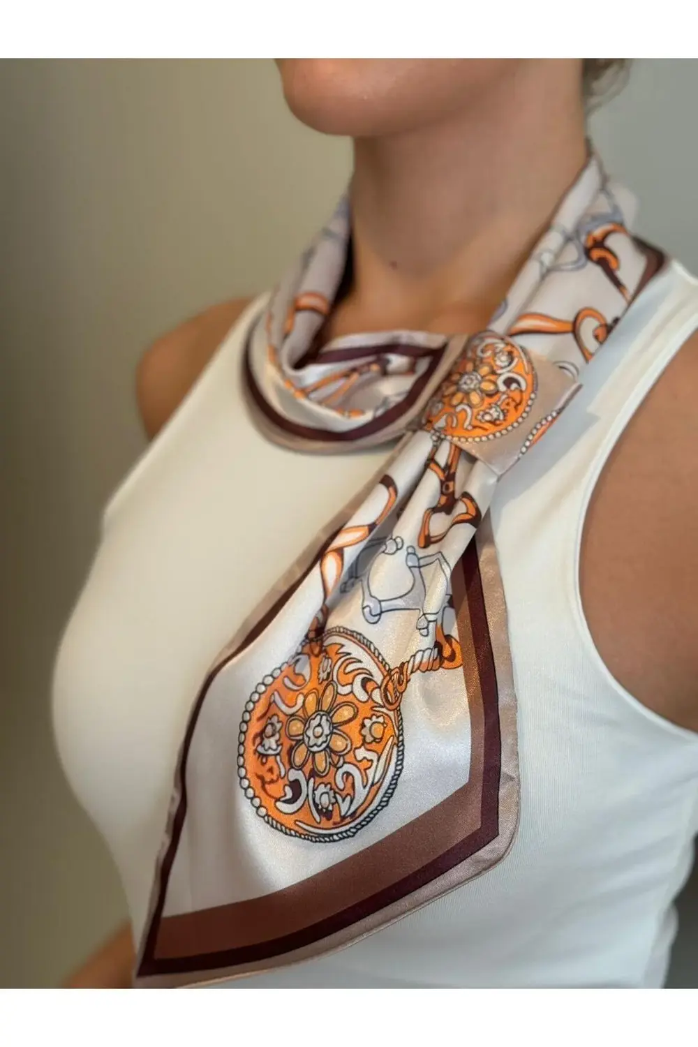 Kravat Eşarp Krem Zincirli Desen