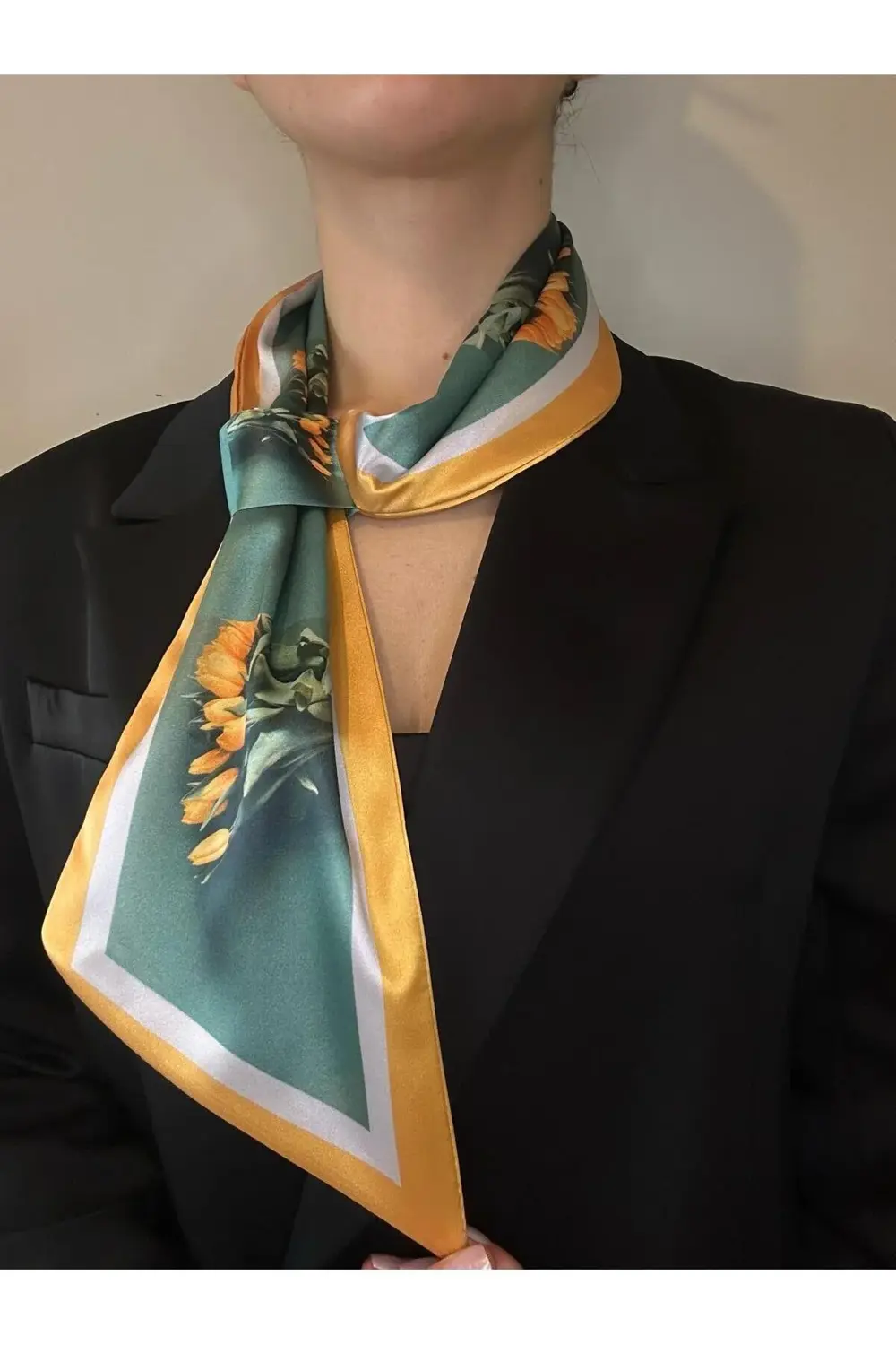 Kravat Eşarp Sarı Lale Desenli