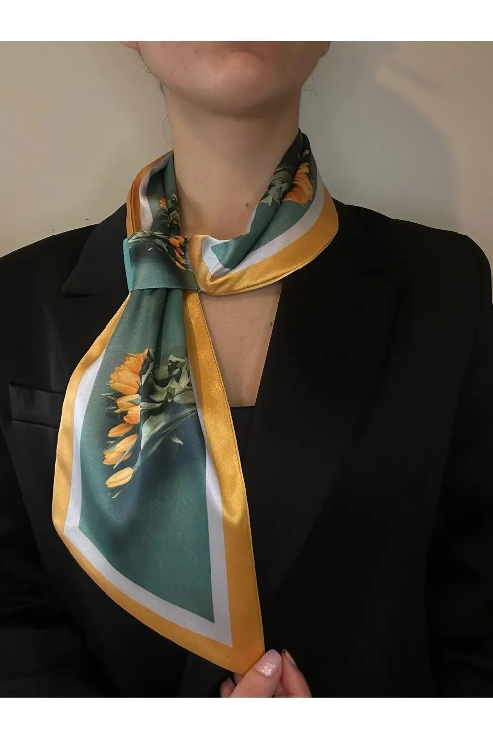 Kravat Eşarp Sarı Lale Desenli