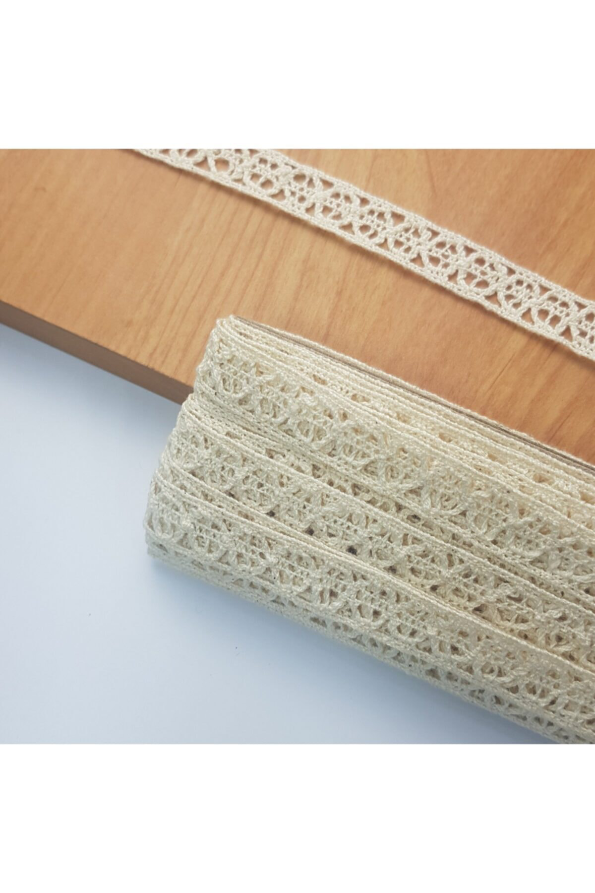Tuhafiyecimiz Krem Ara Pamuk Dantel 15Mm 10 Metre (8597)