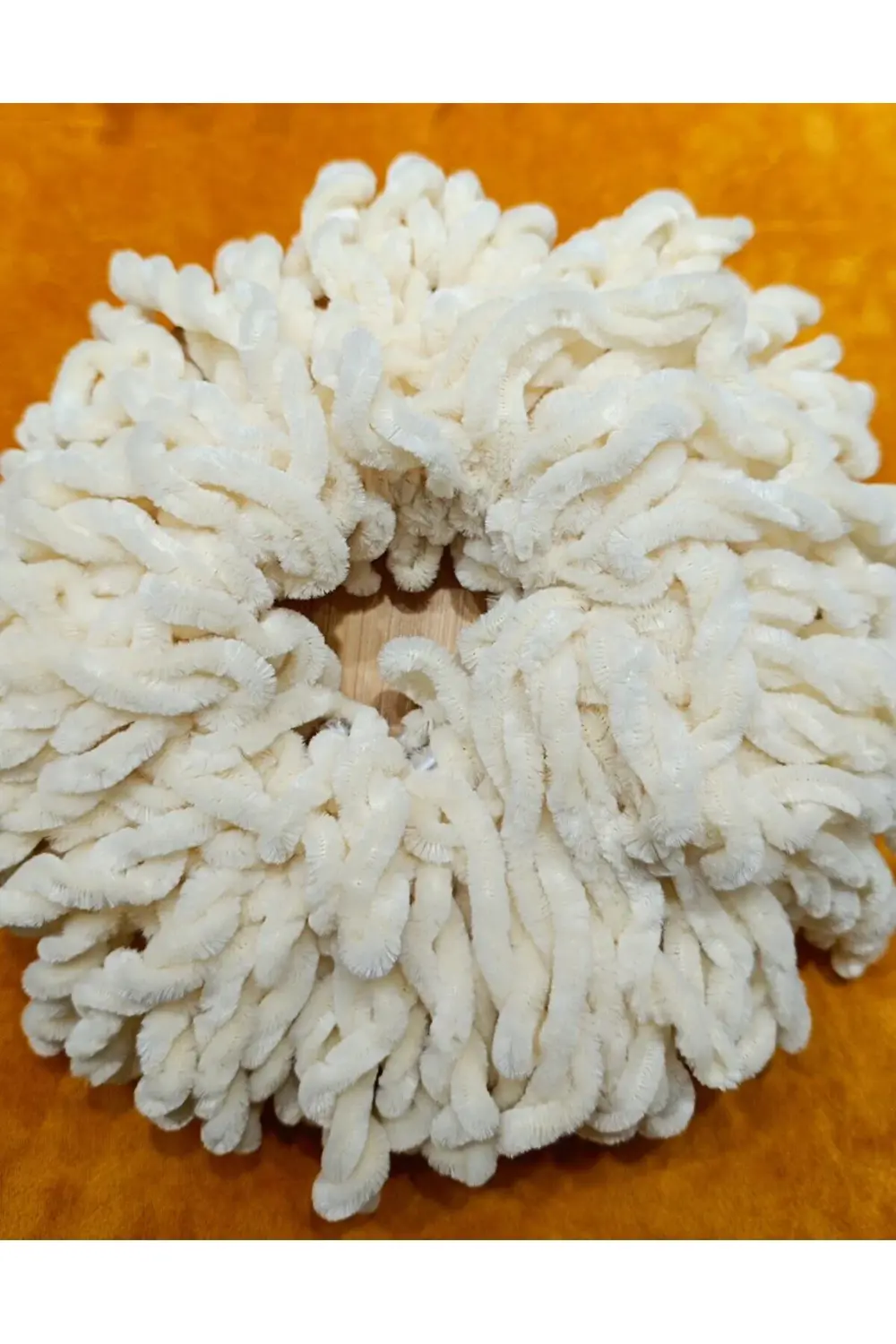 Krem Lüks Gösterişli Topuz Toka