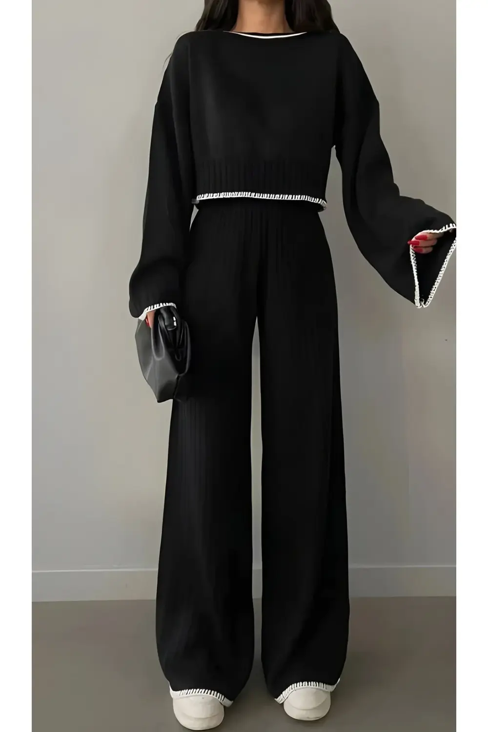 Krem Önü Nakış Detaylı Triko Pantolon Takım