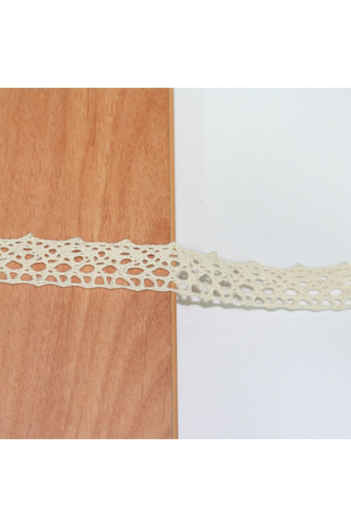 Tuhafiyecimiz Krem Pamuk Dantel 20Mm (457) 10 Metre