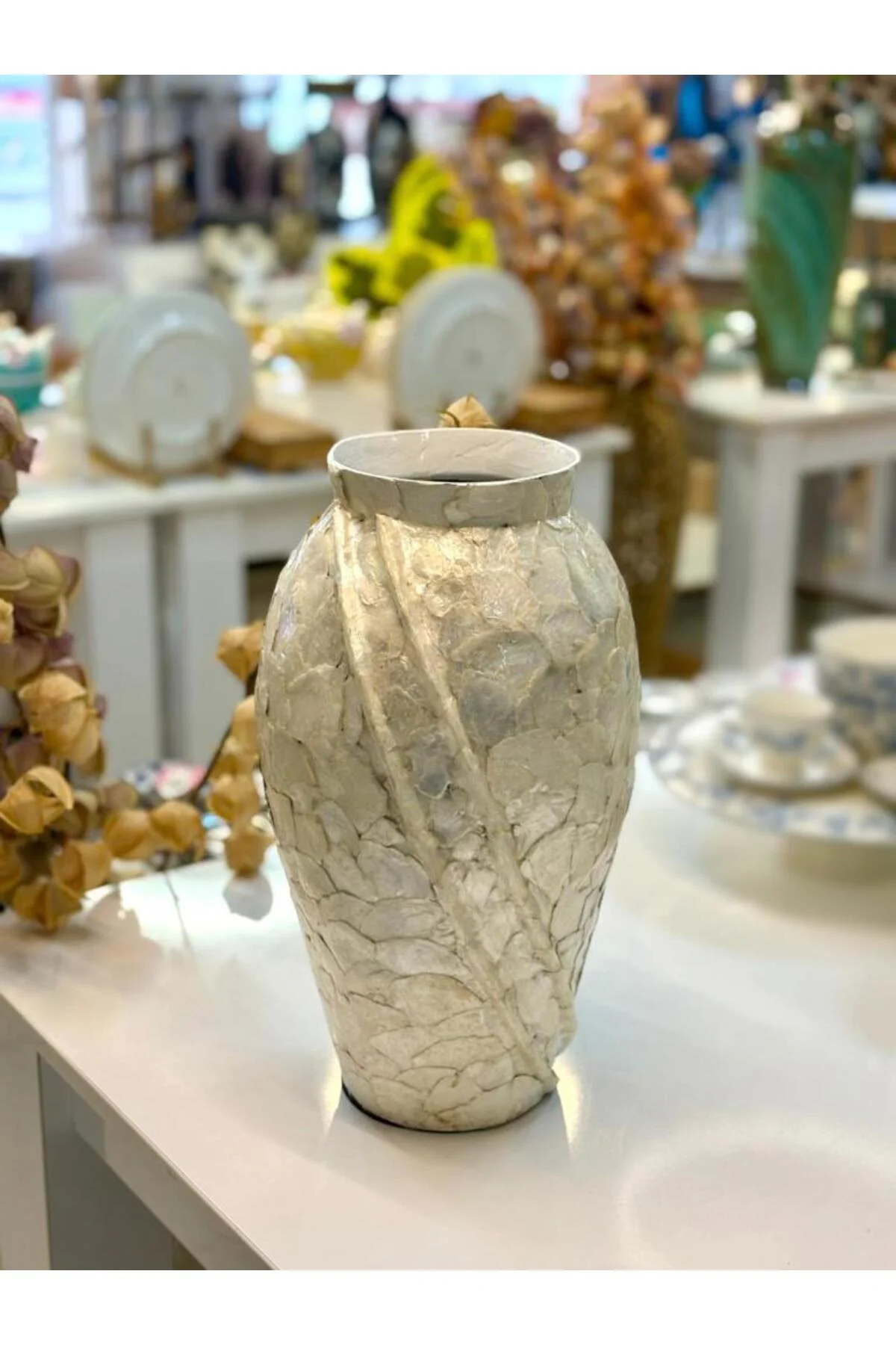 KREM SEDEFLİ VAZO 42CM Fiyatı, Yorumları ve Özellikleri