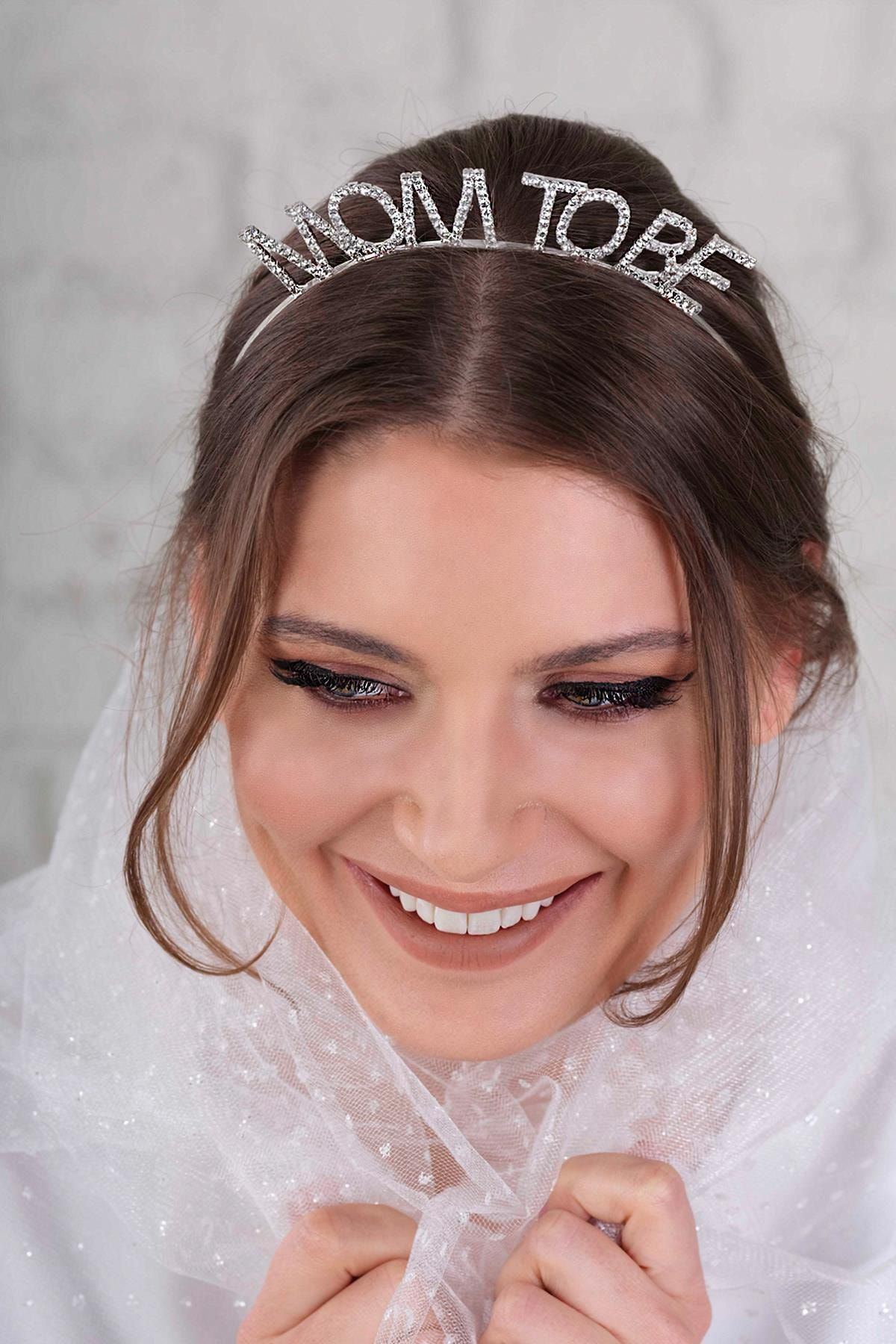 Kristal Taşlı Gümüş Renk Mom to Be Tacı Anne Tacı TdrTR