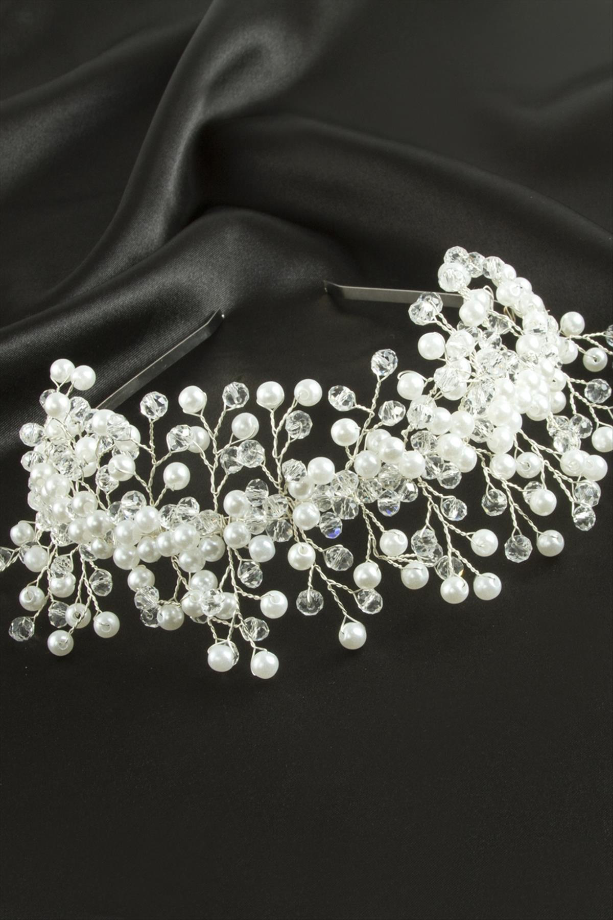 Kristal Taşlı Taç