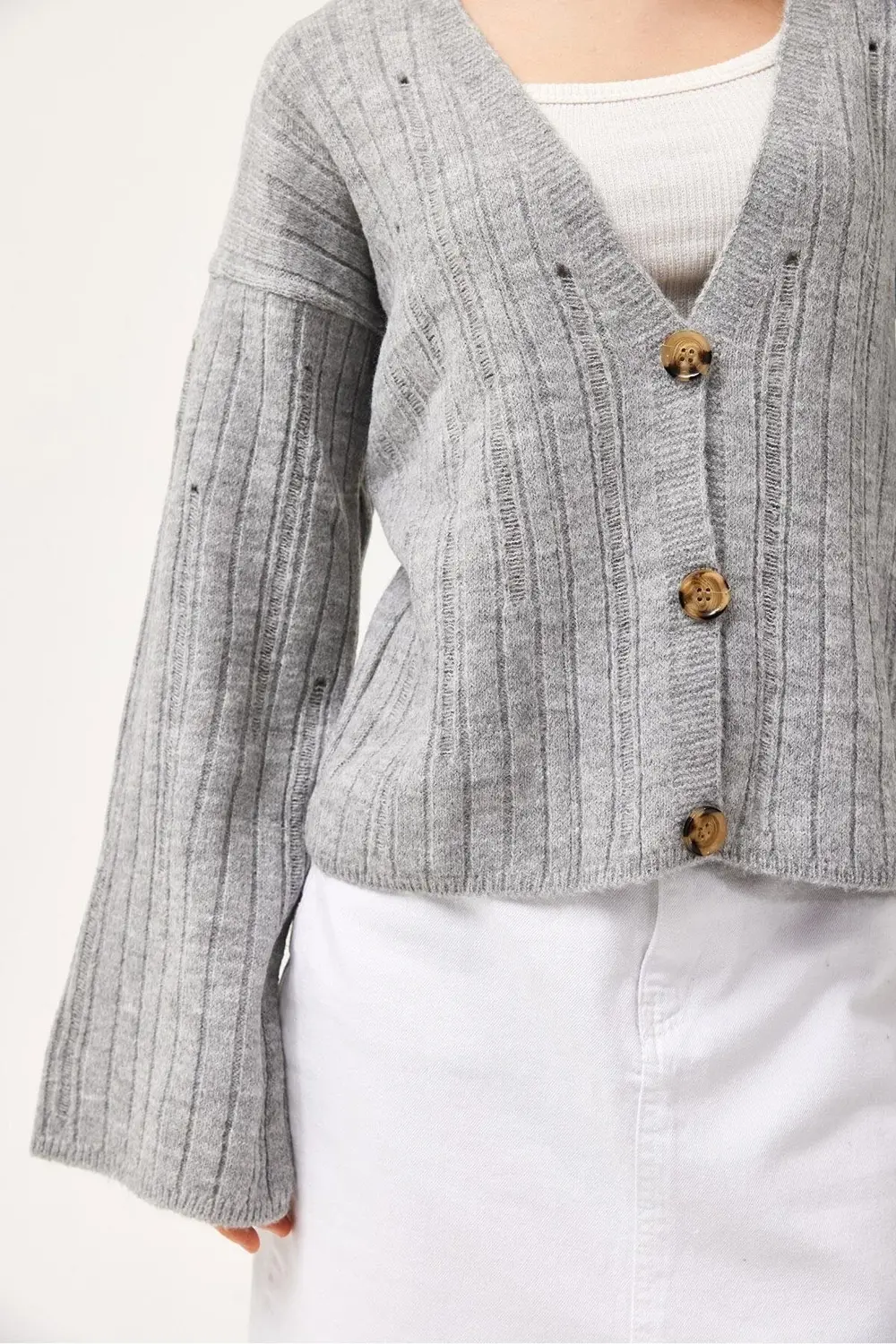 Kruvaze Yaka Düğmeli Triko Hırka Gri