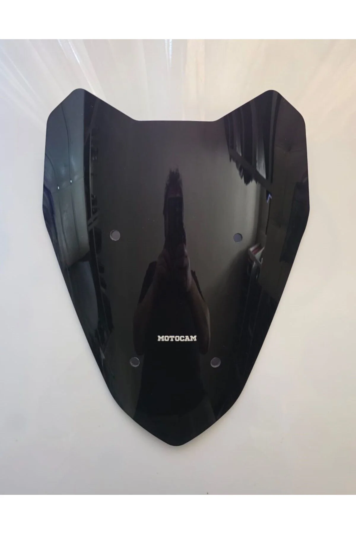 KTM 1290 Super Duke GT Ön Cam 2019-2024 Model 40cm Siyah Renkli 4mm KTM 1290 Super Duke GT Ön Cam 2019-2024 Model 40cm Siyah Renkli 4mm