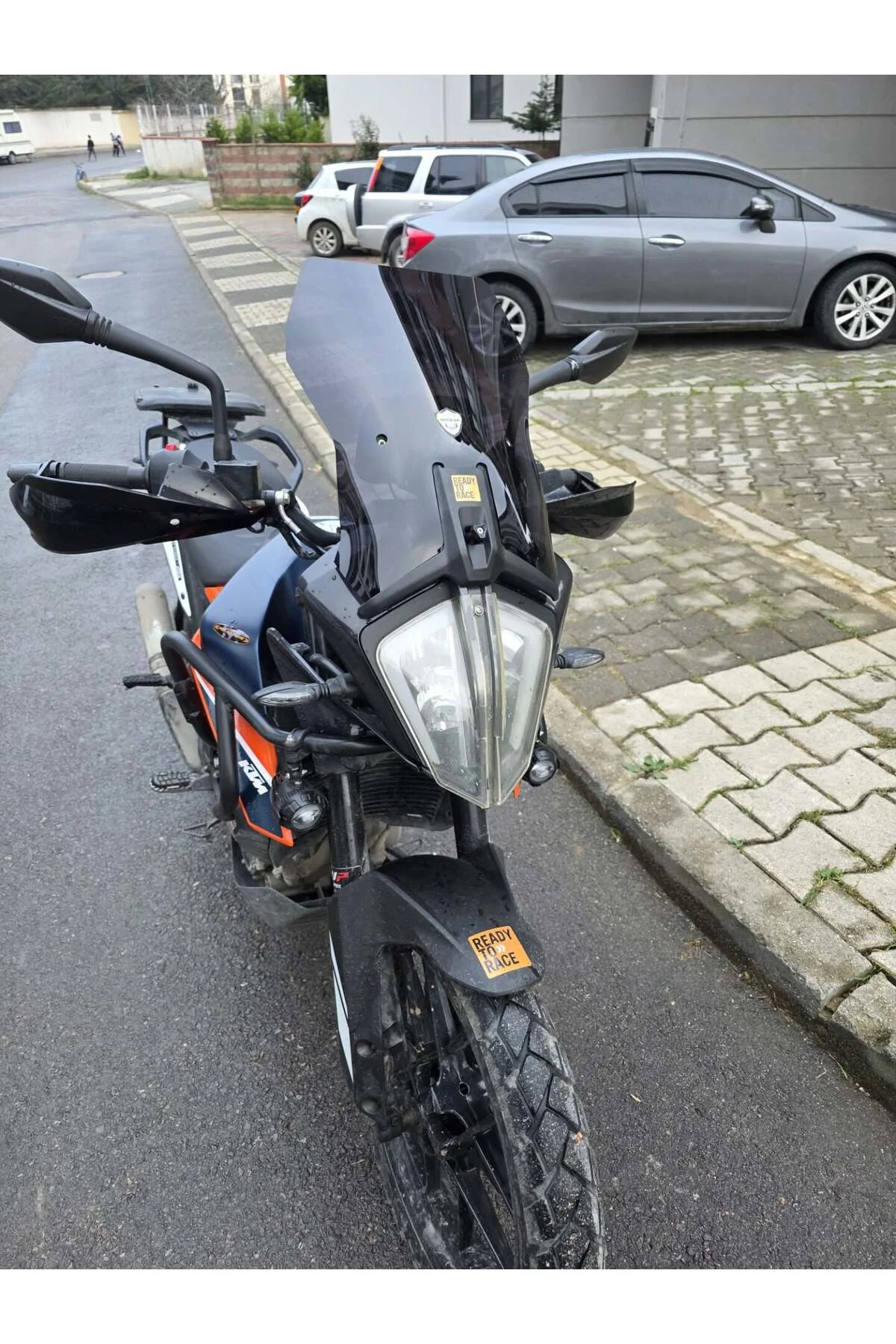 KTM 250 Adv Ön Cam 2020-2024 Model 44cm Siyah Renkli 3mm APARATSI