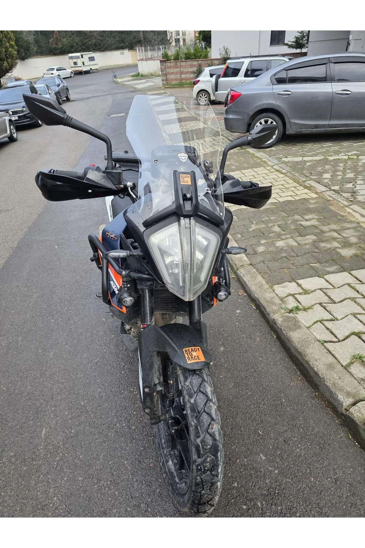 KTM 250 Adv Ön Cam 2020-2024 Model 57cm Şeffaf Renkli 3mm APARATSIZDIR