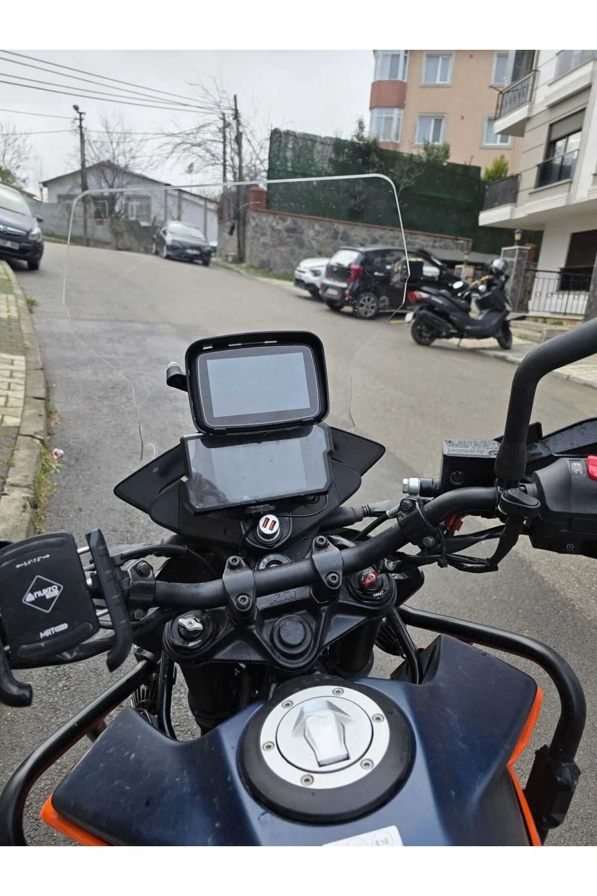 KTM 250 Adv Ön Cam 2020-2024 Model 57cm Şeffaf Renkli 3mm APARATSIZDIR