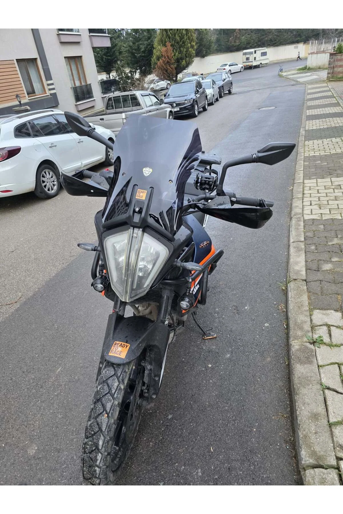 KTM 250 Adv Ön Cam 2020-2024 Model 44cm Siyah Renkli 3mm APARATSI
