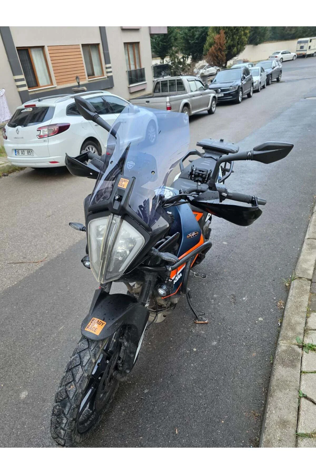 KTM 890 Adv Ön Cam 2021-2023 Model 44cm Füme Renkli 3mm APARATSIZDIR