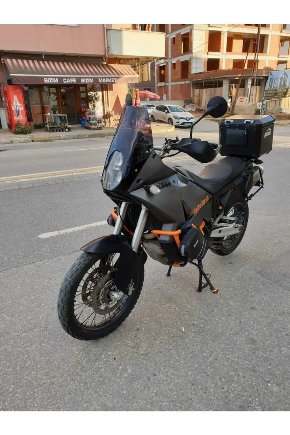 KTM 990 Adventure Ön Cam 2015-2018 Model 52cm Siyah Renkli 4mm