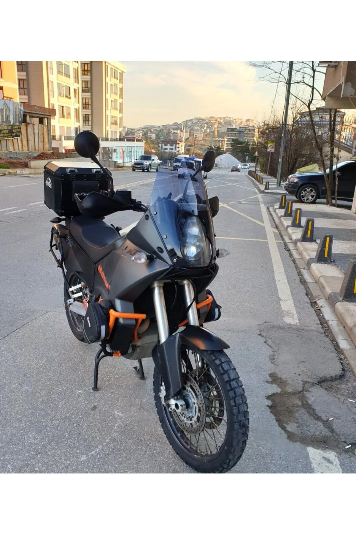 KTM 990 Adventure Ön Cam 2015-2018 Model 52cm Füme Renkli 4mm