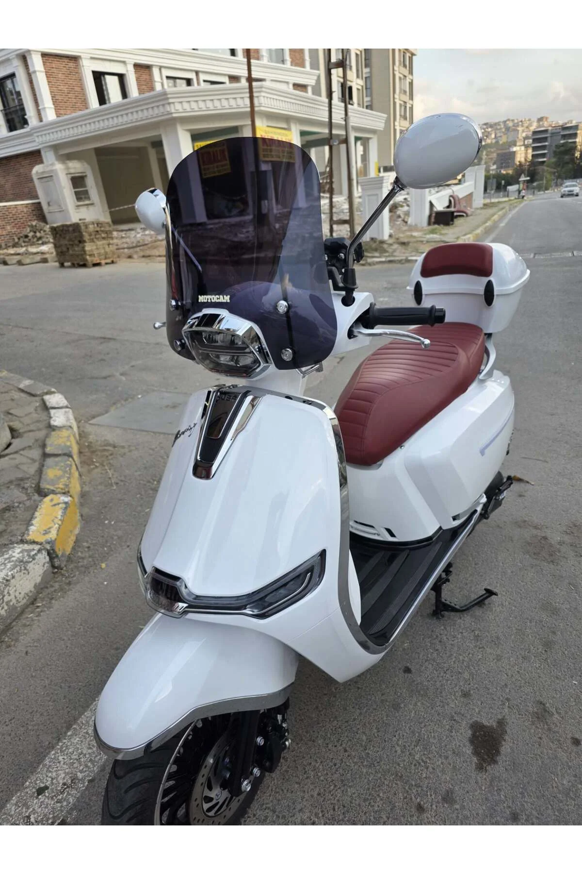 Küba Bannry Ön Cam 2024-2026 Model 43cm Siyah Renkli 4mm APARATSI