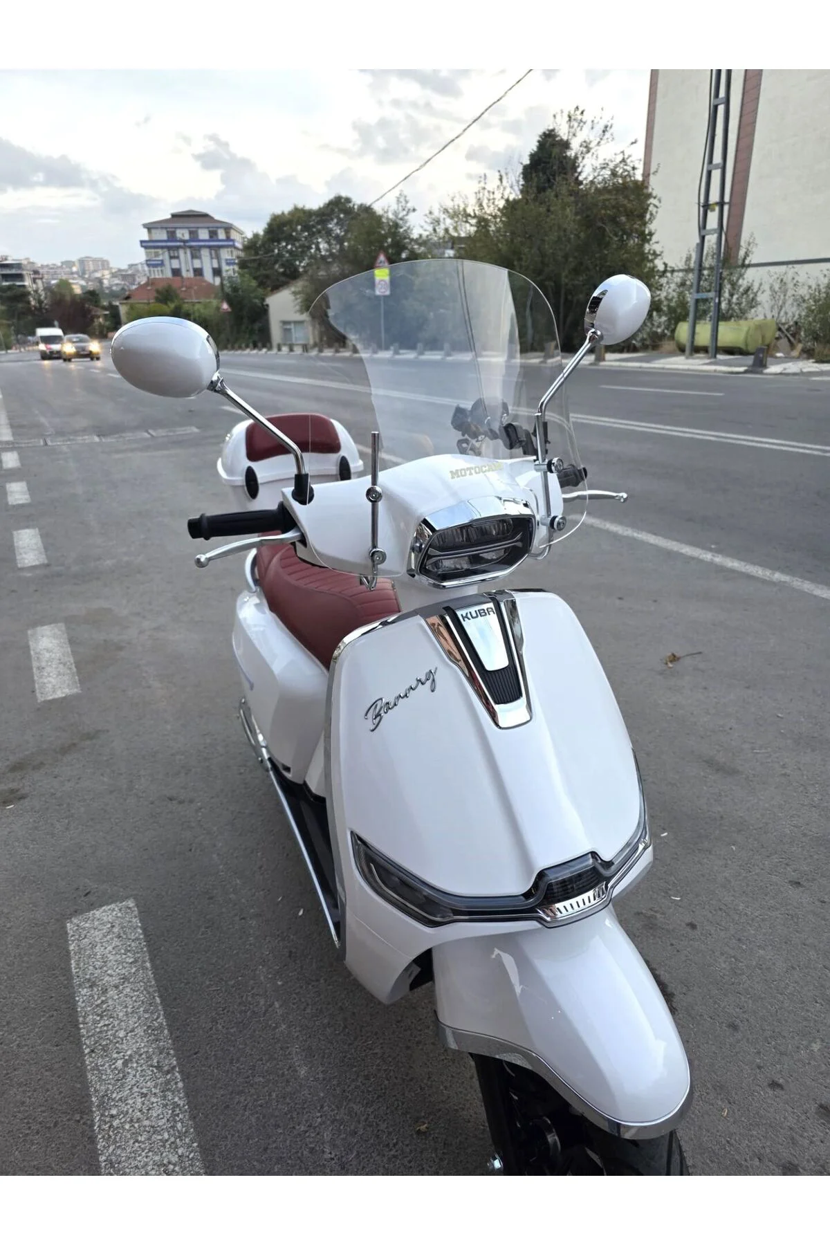 Küba Bannry Ön Cam 2024-2026 Model 43cm Şeffaf Renkli 4mm APARATS