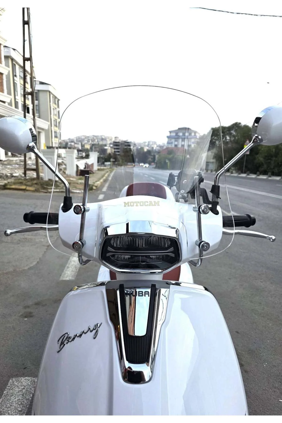 Küba Bannry Ön Cam 2024-2026 Model 43cm Şeffaf Renkli 4mm APARATS